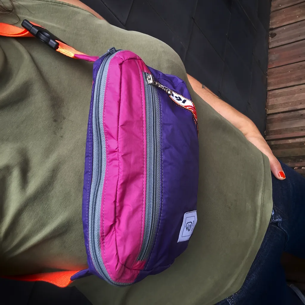 K_Way_purple_portee.webp