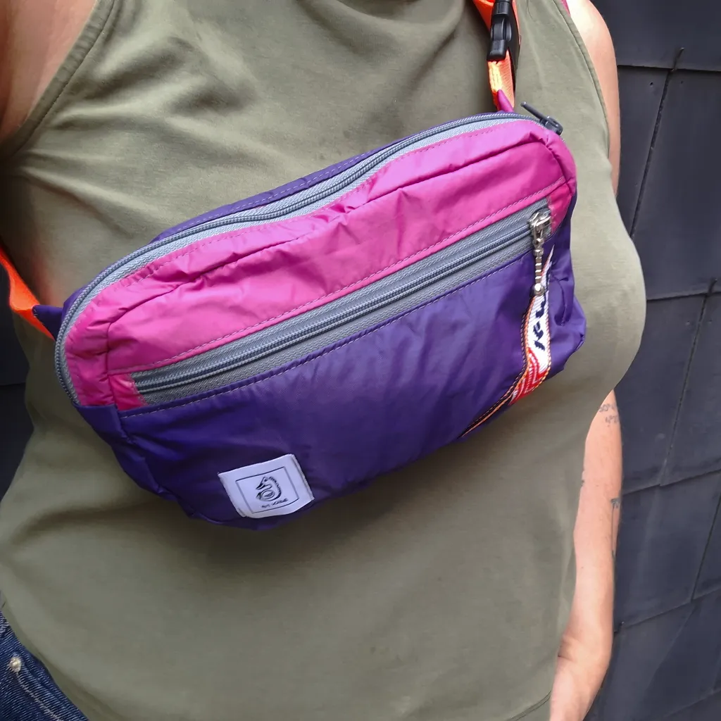K_Way_purple_portee_bis.webp