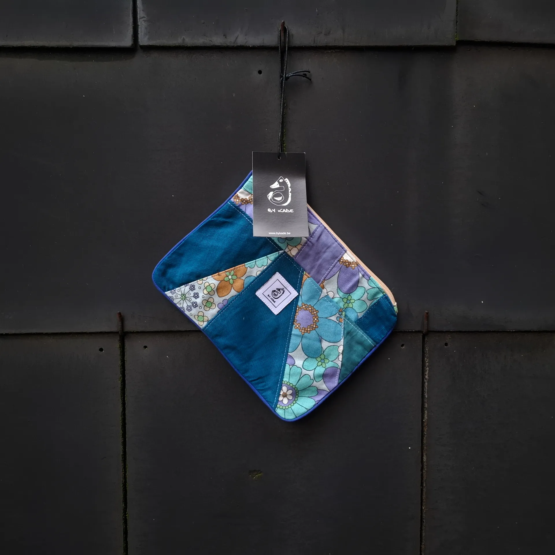 Trousse plate